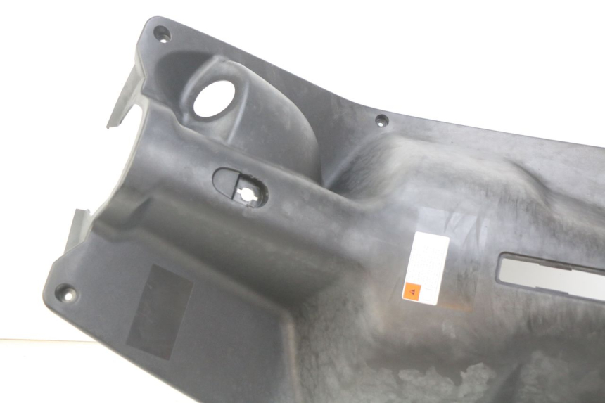 photo de INNER FAIRING YAMAHA BW'S BWS 125 (2010 - 2013) - Fixing points details