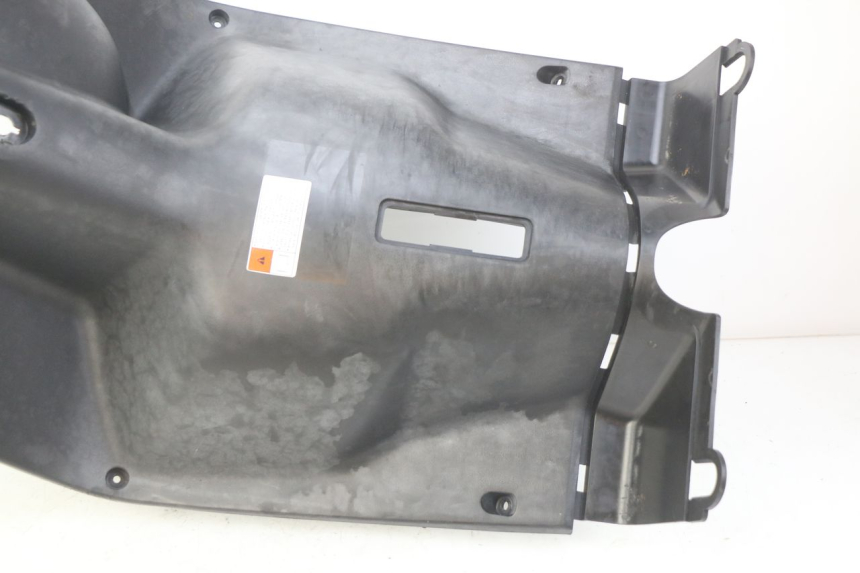 photo de INNER FAIRING YAMAHA BW'S BWS 125 (2010 - 2013) - Surface and material condition