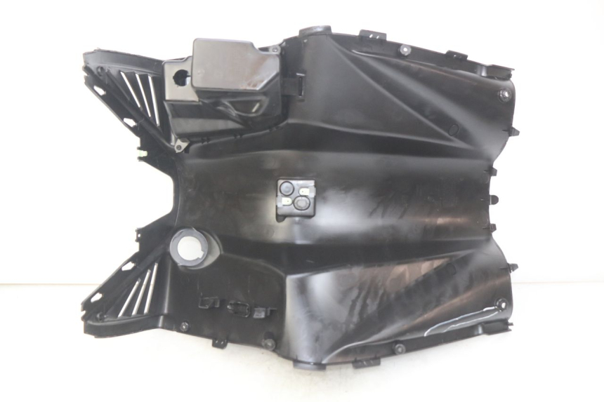 photo de INNER FAIRING PEUGEOT CITYSTAR 2T 50 (2018 - 2021) - Distinctive features