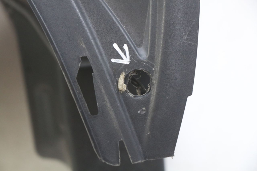 photo de INNER APRON PEUGEOT CITYSTAR 125 (2011 - 2017) - Distinctive features