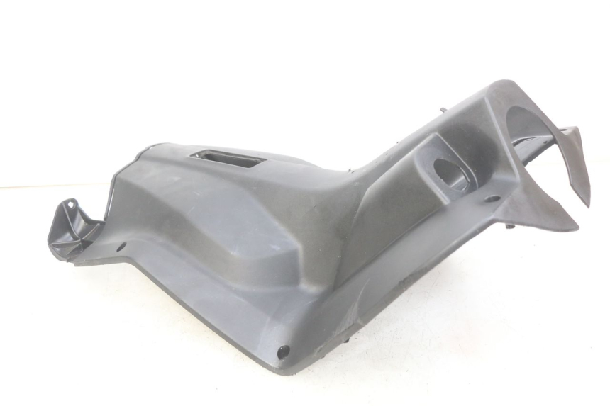 photo de INNER APRON SYM CROX 4T 50 (2016 - 2023) - Surface and material condition