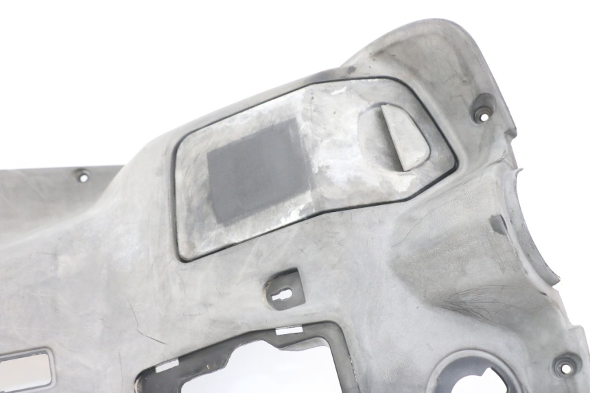 photo de INNER APRON YAMAHA CYGNUS X 125 (2004 - 2007) - Distinctive features