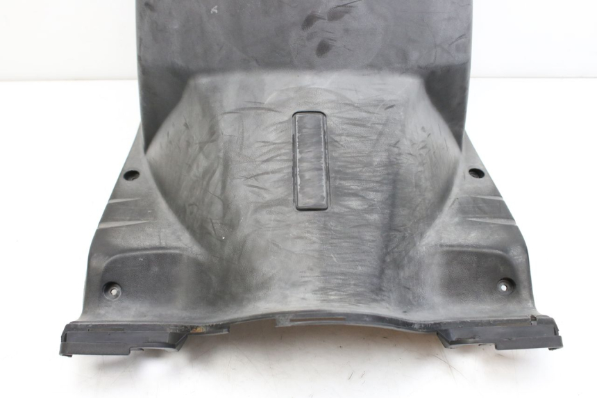 photo de INNER APRON YAMAHA CYGNUS X INJECTION 125 (2007 - 2013) - Technical close-up