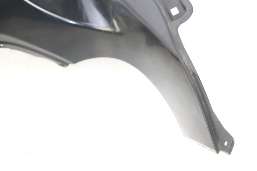 photo de RIGHT INNER PANEL PIAGGIO BEVERLY 125 (2010 - 2015) - Technical close-up