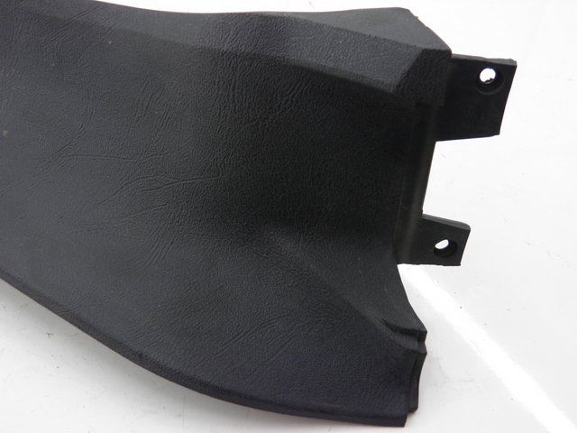 photo de RIGHT INNER LEGSHIELD BMW K 75 RT ABS 750 (1989 - 1997) - Alternative perspective