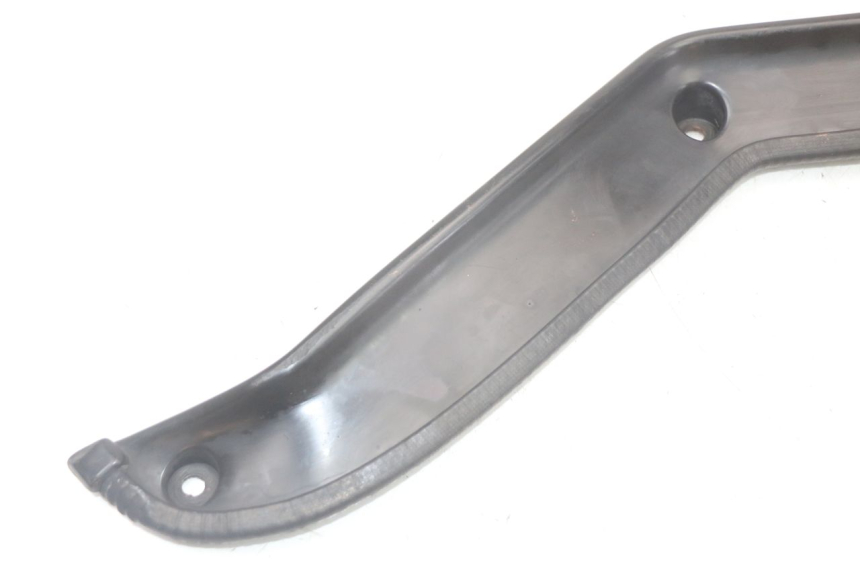 photo de RIGHT INNER LEGSHIELD KAWASAKI GTR 1000 (1994 - 2004) - Component detail