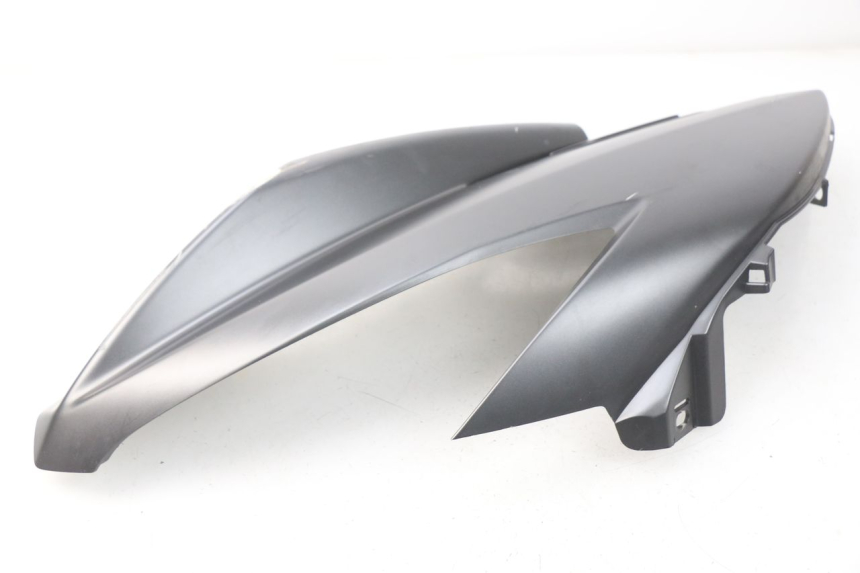 photo de RIGHT INNER LEGSHIELD PEUGEOT METROPOLIS 400 (2017 - 2020) - Technical close-up