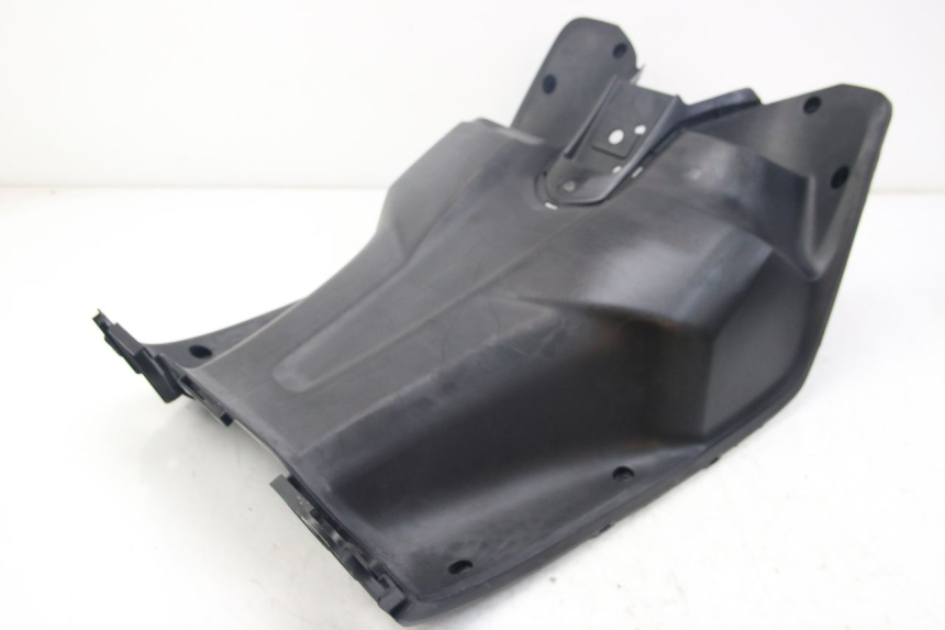photo de INNER FAIRING YAMAHA D'ELIGHT DELIGHT 125 (2017 - 2020) - Surface and material condition