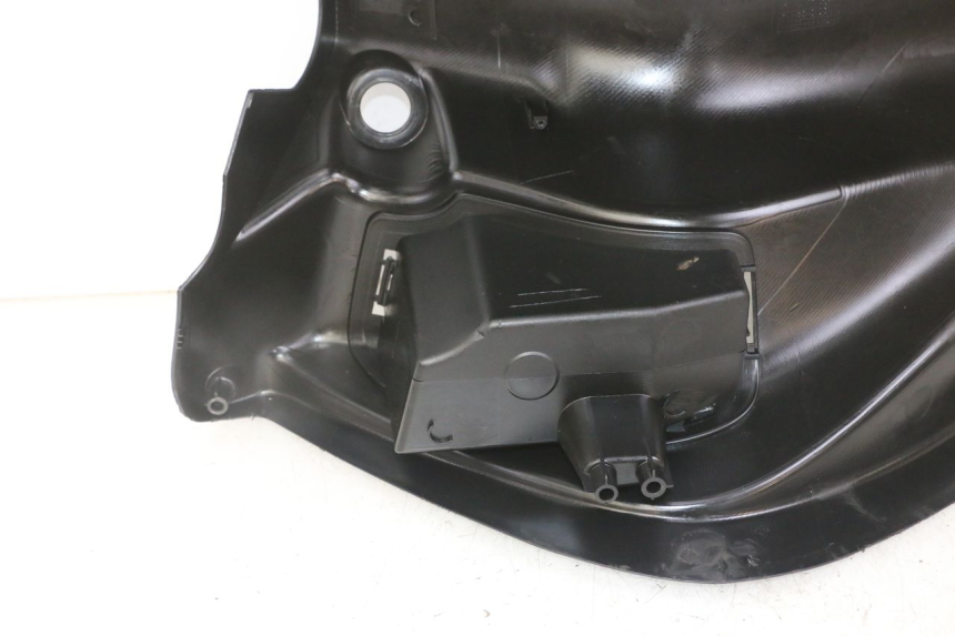 photo de INNER FAIRING PEUGEOT ELYSTAR 50 (2002 - 2014) - Distinctive features