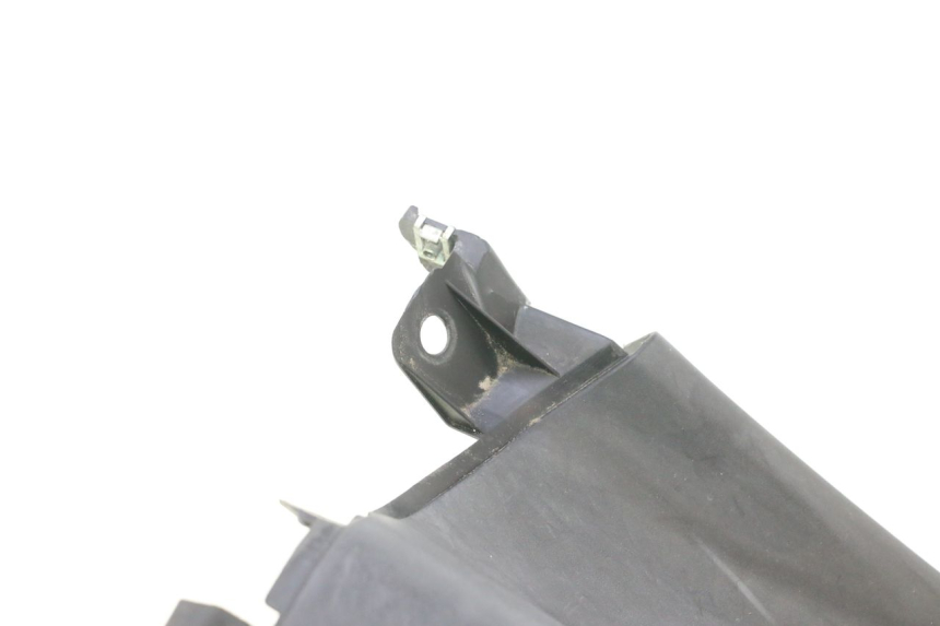 photo de INNER FAIRING PEUGEOT ELYSTAR 50 (2002 - 2014) - Zoom on usage condition