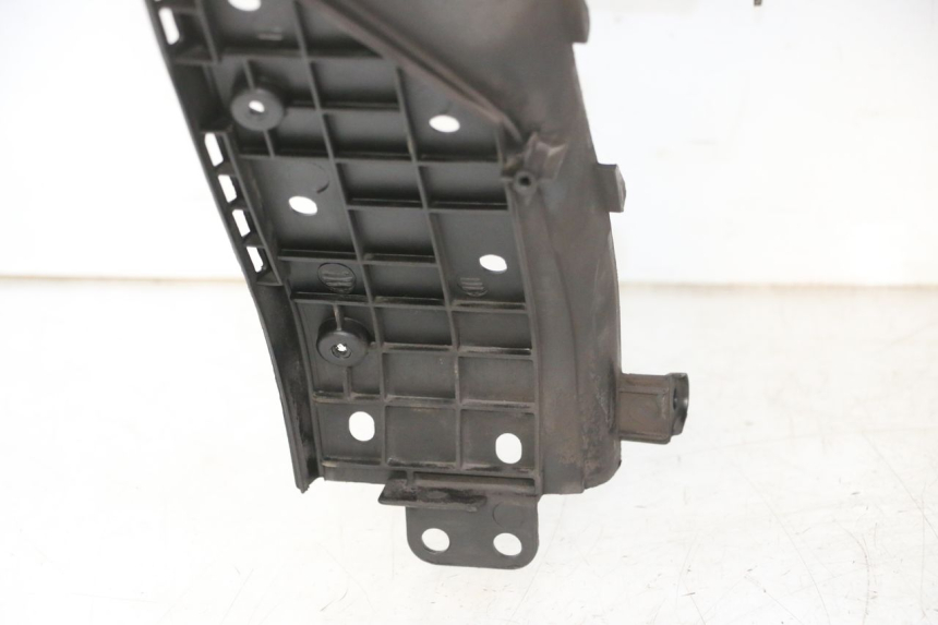 photo de INNER APRON HONDA FES S-WING SWING ABS 125 (2007 - 2015) - Technical close-up