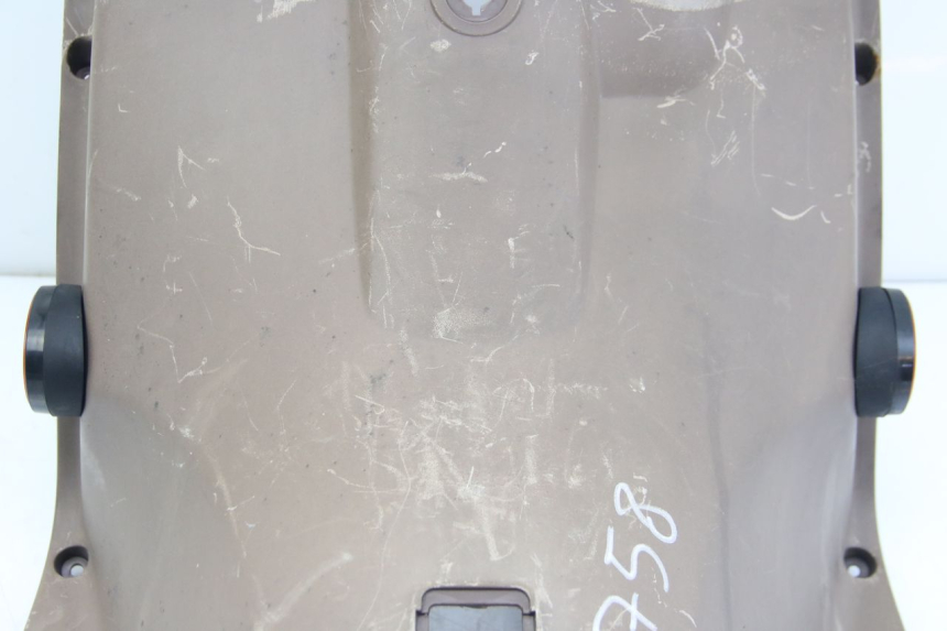 photo de INNER APRON SYM FIDDLE 2 50 (2008 - 2013) - Fixing points details