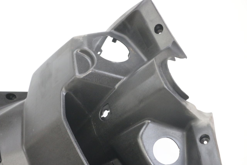 photo de INNER APRON MBK FLAME X 125 (2004 - 2007) - High-resolution close-up