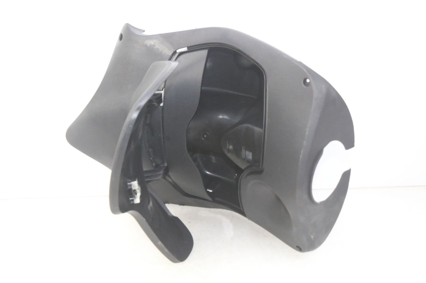 photo de INNER APRON PIAGGIO FLY 2T 50 (2004 - 2017) - Additional view of the item