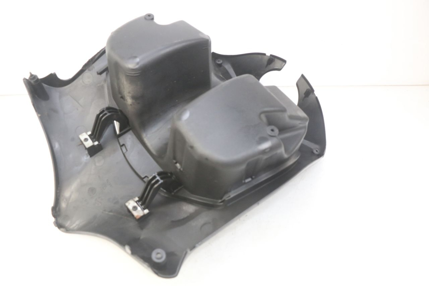 photo de INNER APRON PIAGGIO FLY 2T 50 (2004 - 2017) - Alternative perspective