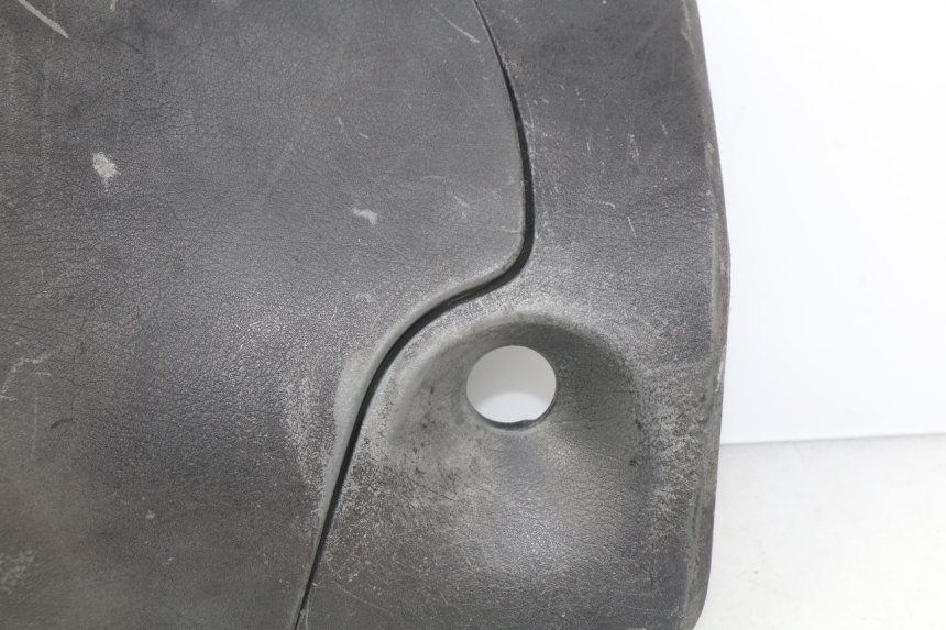 photo de INNER FAIRING PIAGGIO FLY 125 (2005 - 2012) - Technical close-up