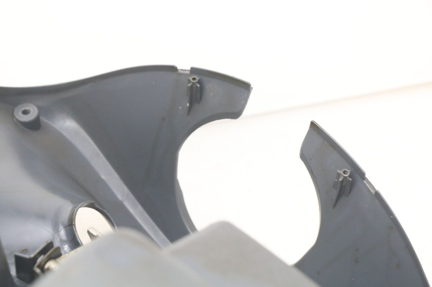 photo de INNER APRON PIAGGIO FLY 100 (2006 - 2010) - Technical close-up