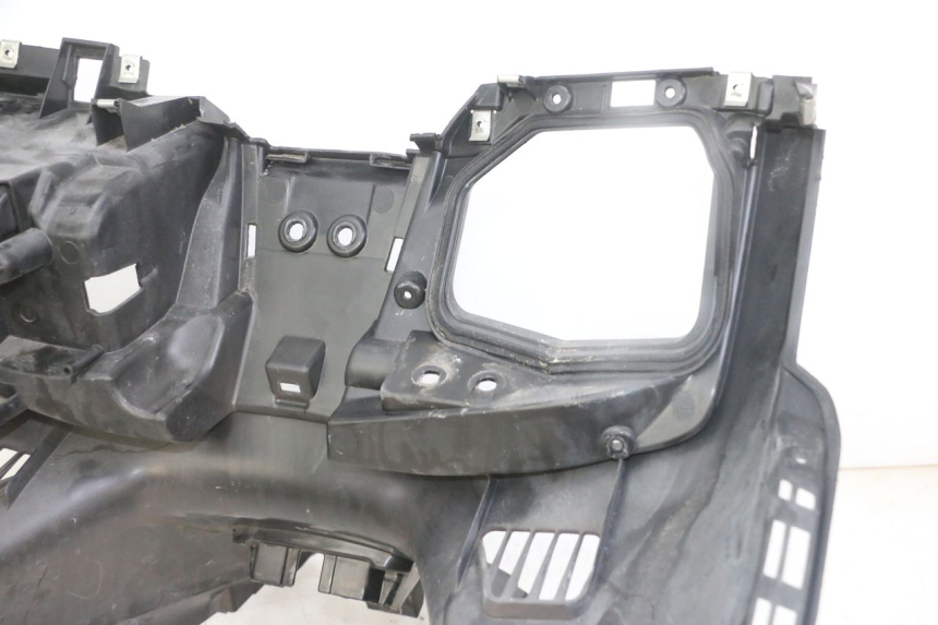 photo de INNER LEGSHIELD HONDA FORZA ABS 300 (2013 - 2017) - Surface and material condition