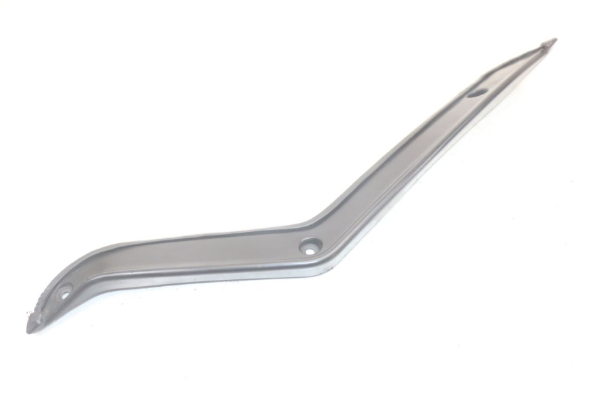 photo de LEFT INNER LEGSHIELD KAWASAKI GTR 1000 (1994 - 2004) - Alternative perspective