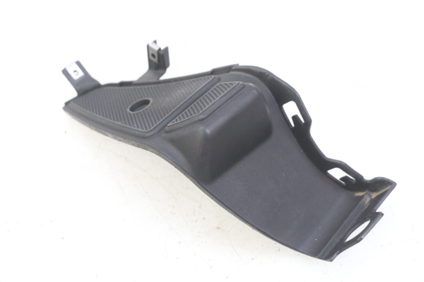 photo de LEFT INNER PANEL GILERA RUNNER SP 50 (2009 - 2017) - Technical close-up