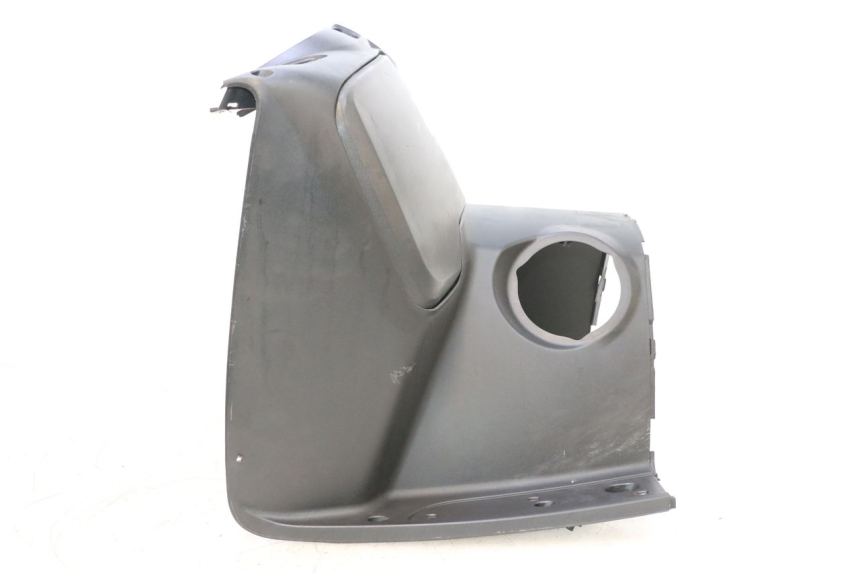 photo de INNER LEGSHIELD SYM GTS EVO 125 (2009 - 2013) - Alternative perspective