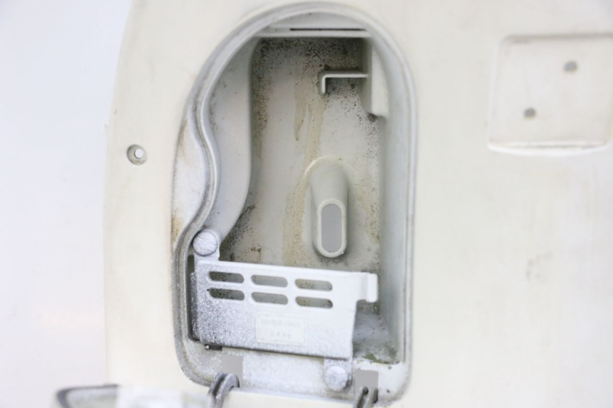 photo de INNER LEGSHIELD HONDA NES AROBASE 125 (2000 - 2003) - Component zoom