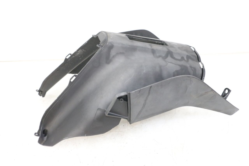 photo de INNER LEGSHIELD LOWER SYM ORBIT 50 (2008 - 2010) - Technical close-up