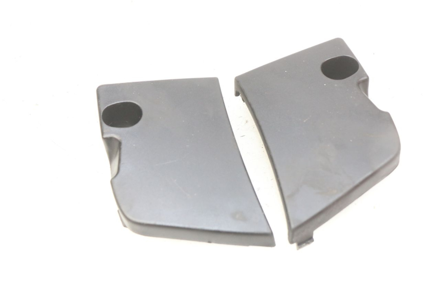 photo de LOWER INNER FAIRING PIAGGIO VESPA PRIMAVERA 2T 50 (2013 - 2018) - Component detail