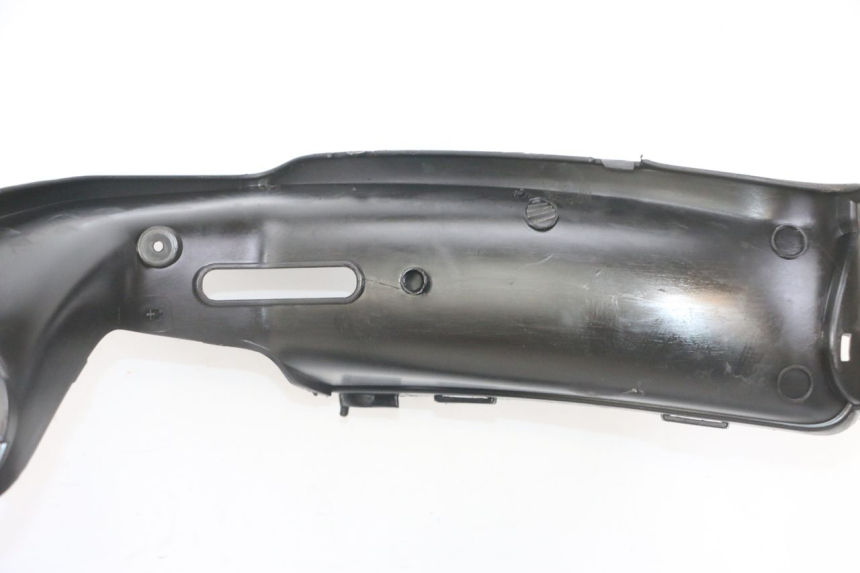 photo de INNER LEGSHIELD PEUGEOT JET FORCE CARBU 50 (2003 - 2016) - Additional view of the item