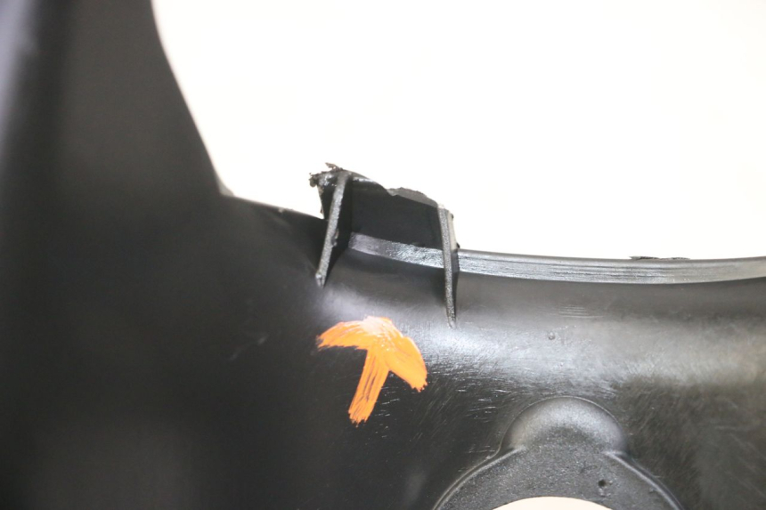 photo de INNER LEGSHIELD PEUGEOT JET FORCE CARBU 50 (2003 - 2016) - Alternative perspective