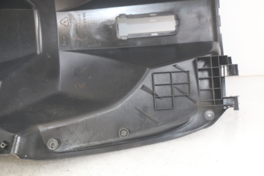 photo de INNER FAIRING SYM JET SPORT XR 50 (2006 - 2015) - Additional view of the item