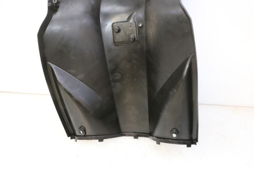 photo de INNER FAIRING PEUGEOT KISBEE 2T 50 (2010 - 2017) - Component detail