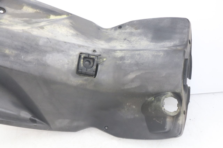 photo de INNER FAIRING PEUGEOT KISBEE 4T 50 (2010 - 2017) - Surface and material condition