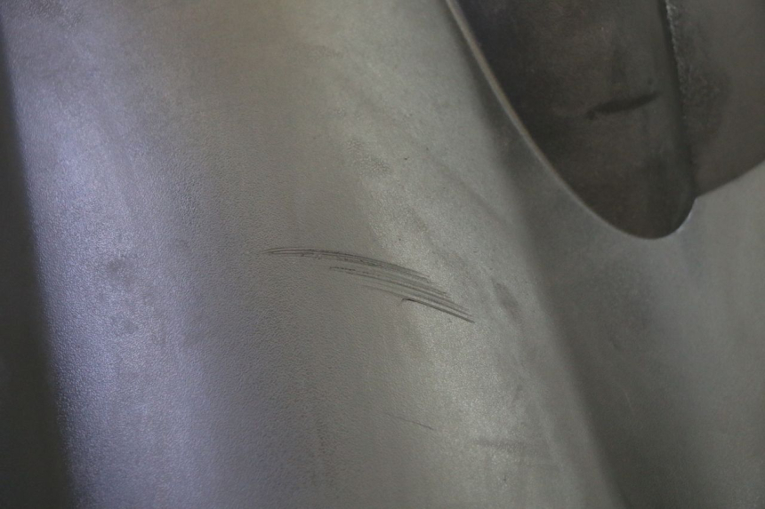 photo de INNER FAIRING PEUGEOT KISBEE 4T 50 (2018 - 2022) - Surface and material condition