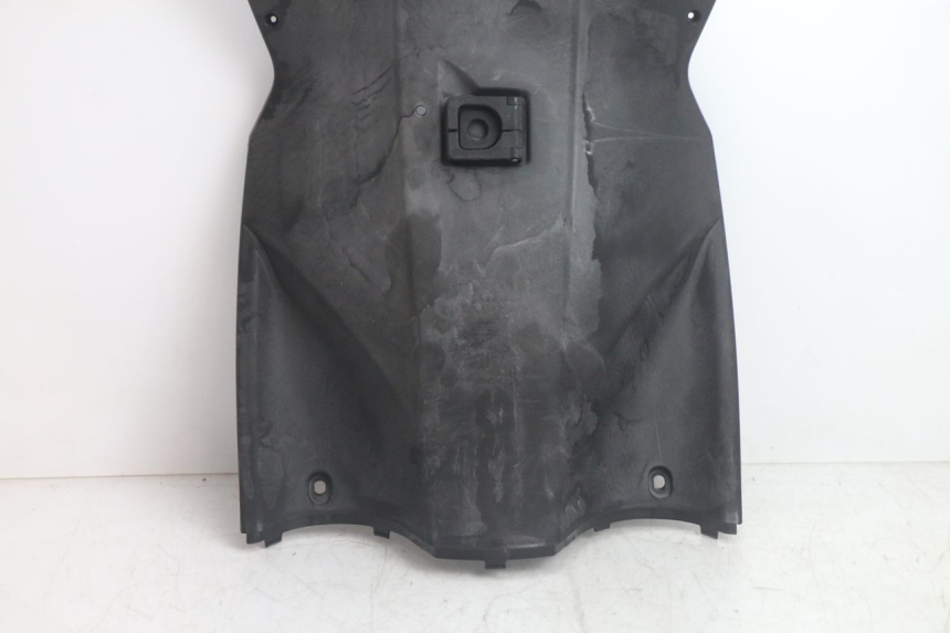 photo de INNER FAIRING PEUGEOT KISBEE 4T 50 (2018 - 2022) - Alternative perspective