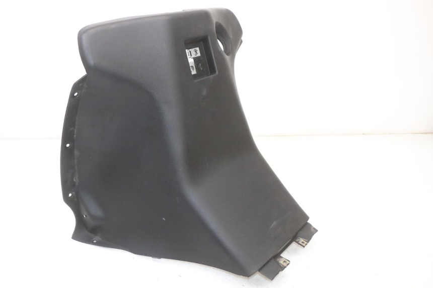 photo de INNER LEGSHIELD RENAULT KOURANOS 125 (2001 - 2004) - Alternative perspective