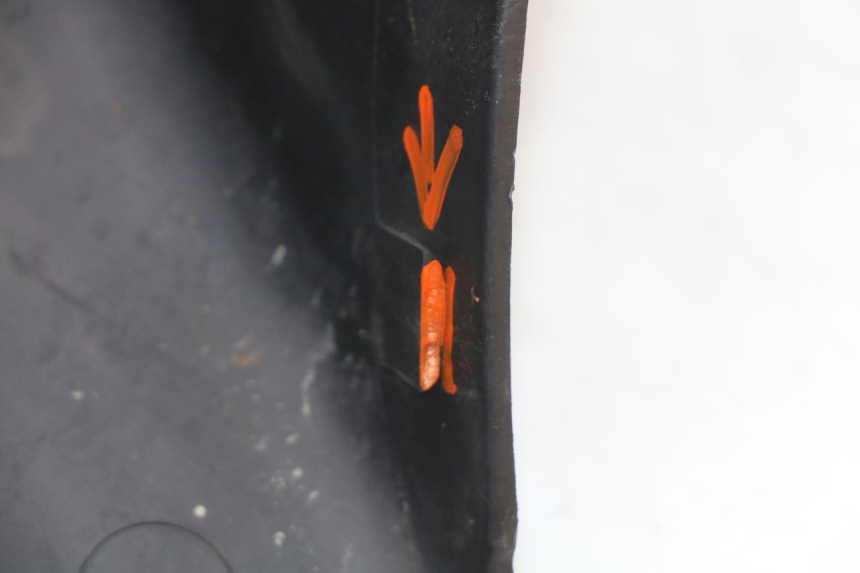 photo de INNER LEGSHIELD RENAULT KOURANOS 125 (2001 - 2004) - Surface and material condition