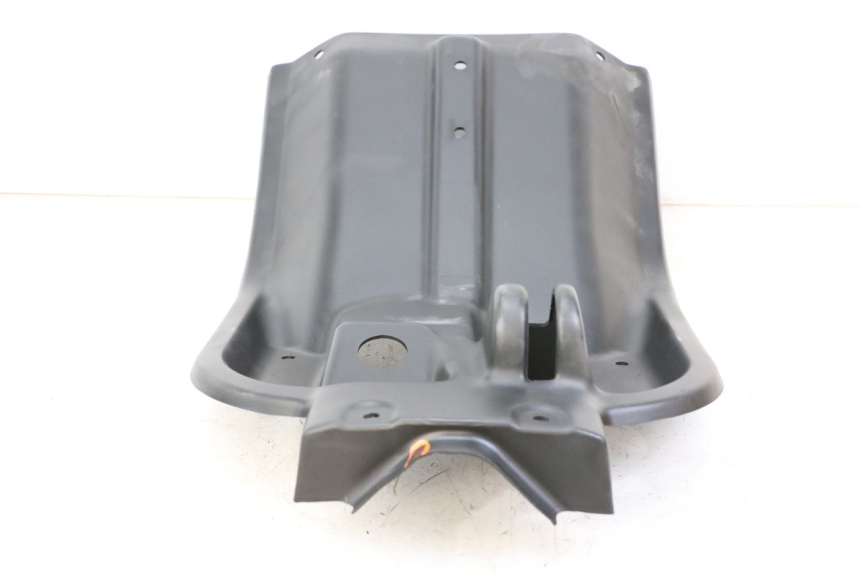 photo de INNER LEGSHIELD LIGIER PULSE 3 1 (2014 - 2020) - Surface and material condition