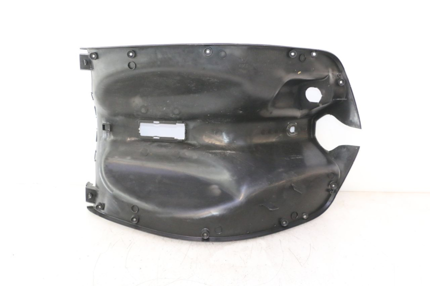 photo de INNER LEGSHIELD SYM MIO 50 (2005 - 2010) - Surface and material condition