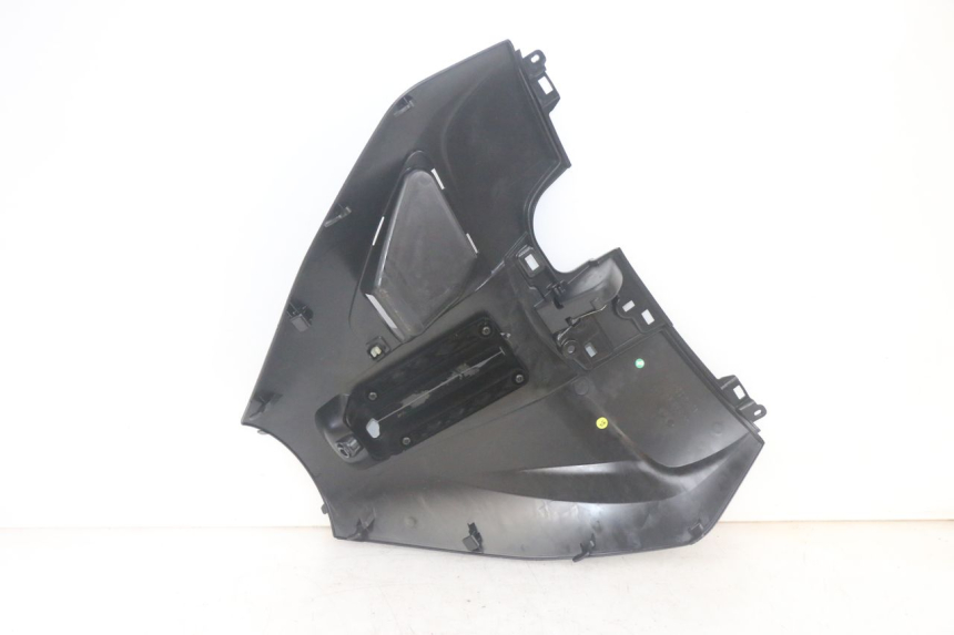 photo de INNER LEGSHIELD PIAGGIO MP3 HPE 300 (2019 - 2026) - Technical close-up
