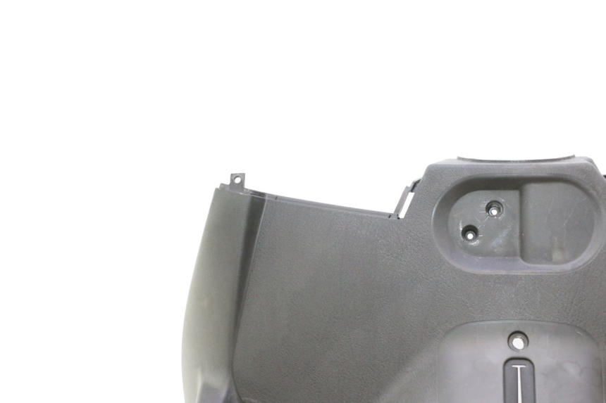 photo de INNER LEGSHIELD PIAGGIO MP3 125 (2006 - 2014) - Additional view of the item