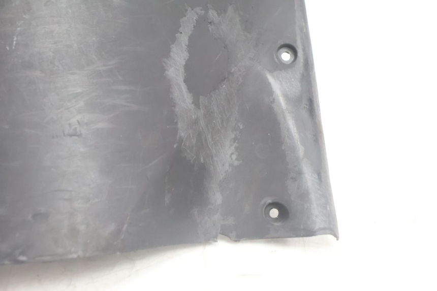 photo de INNER LEGSHIELD YAMAHA NEO'S NEOS 2T 50 (1998 - 2007) - Fixing points details