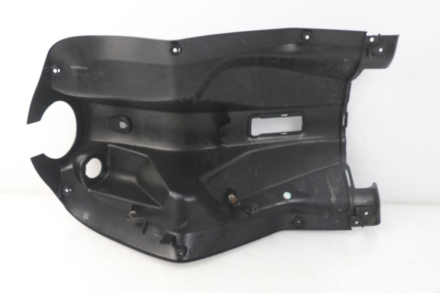 photo de INNER APRON SYM ORBIT 2 4T 50 (2018 - 2022) - Technical close-up