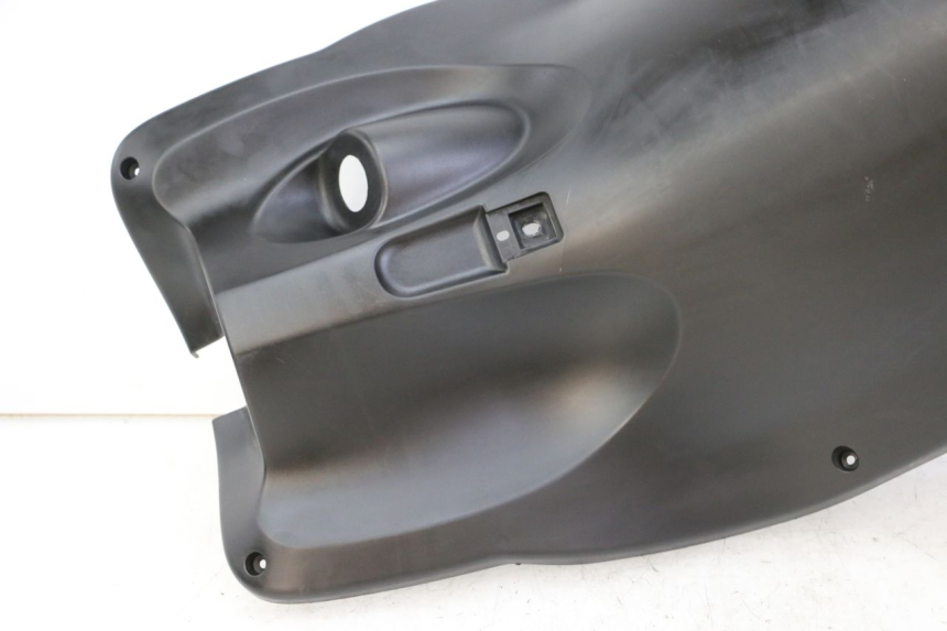 photo de INNER LEGSHIELD MBK OVETTO ONE 2T 50 (2013 - 2017) - Surface and material condition