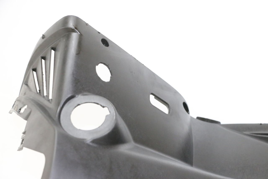 photo de INNER FAIRING PEUGEOT CITYSTAR 2T 50 (2018 - 2021) - Focus on structure
