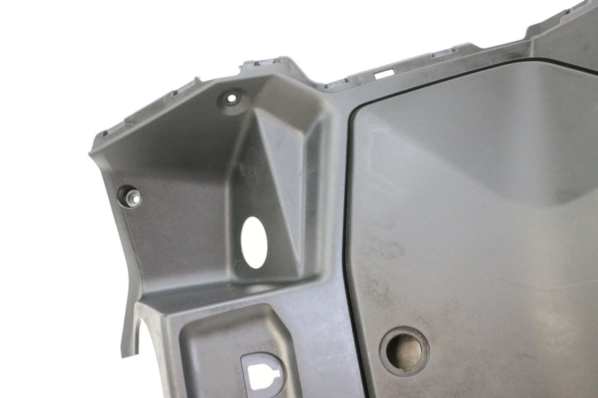 photo de INNER APRON PEUGEOT TWEET 4T 50 (2023 - 2025) - Alternative angle