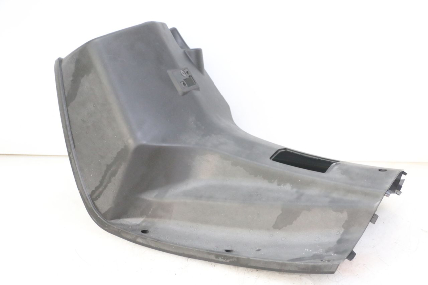 photo de INNER LEGSHIELD PEUGEOT VIVACITY 125 (2010 - 2017) - Alternative perspective