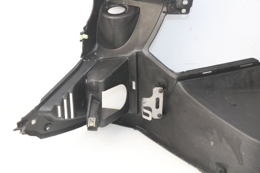 photo de INNER LEGSHIELD PEUGEOT SATELIS 500 (2007 - 2013) - Component zoom