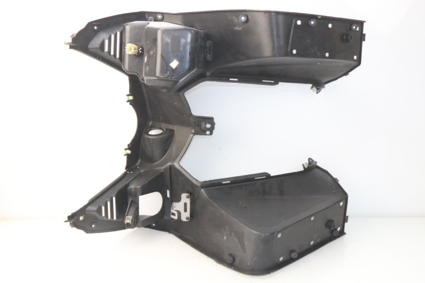 photo de INNER LEGSHIELD PEUGEOT SATELIS 500 (2007 - 2013) - Supplementary product photo