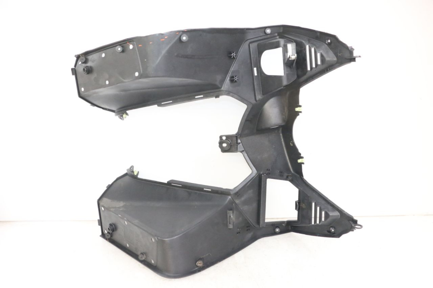 photo de INNER APRON PEUGEOT SATELIS 125 (2006 - 2009) - Component detail